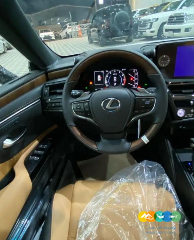 لكزس ES350 -CC – بريمي – 2023