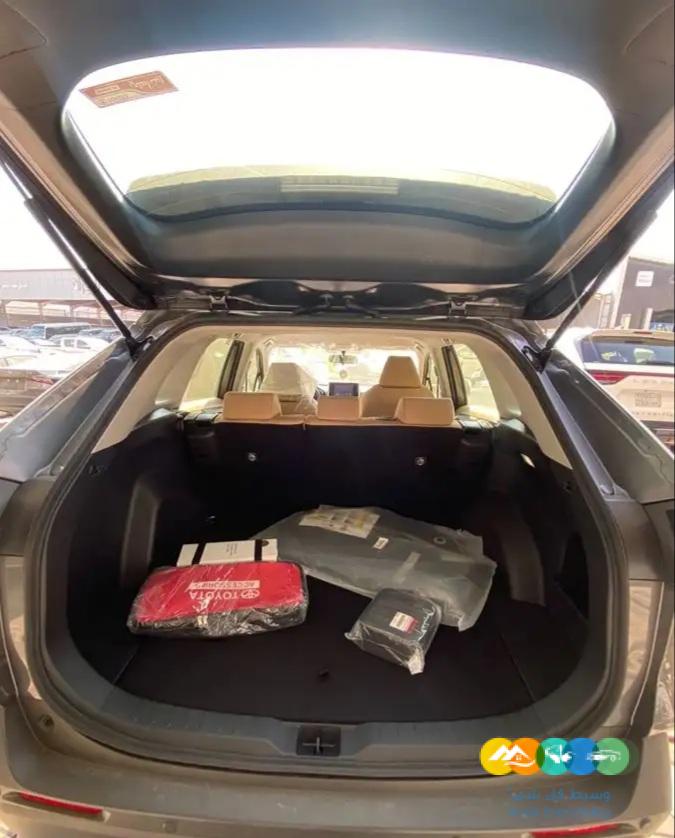 تويوتا راف فور – استاندر LE – بنزين – دبل