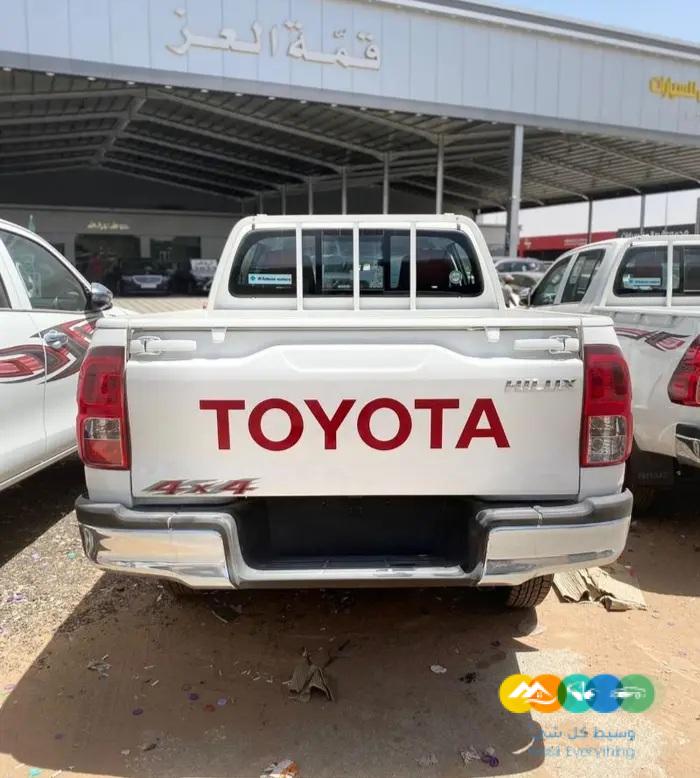 هايلكس 2023 فطيمي دفلك دبل ديزل