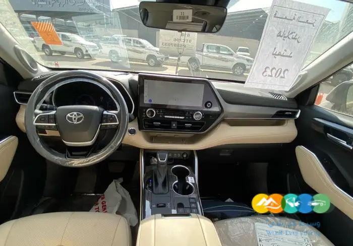 تويوتا هايلاندر LTD هايبرد دفع رباعي 2023