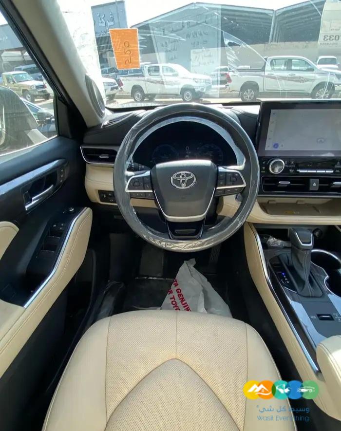 تويوتا هايلاندر LTD هايبرد دفع رباعي 2023