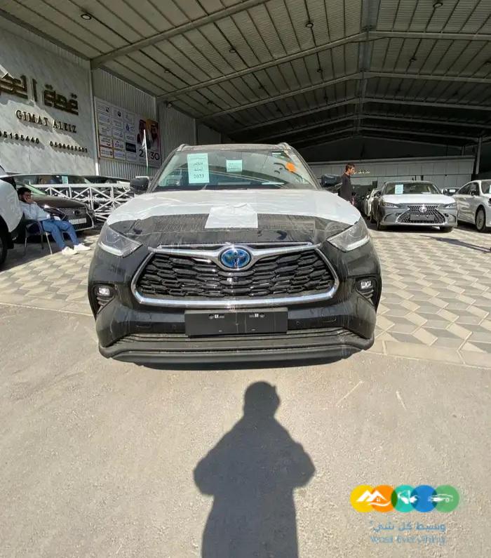 تويوتا هايلاندر LTD هايبرد دفع رباعي 2023