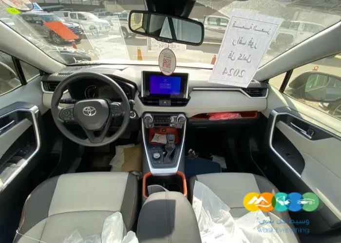 تويوتا_ راف فور _ ادفنشر 2.5 _ 2024 _ سعودي