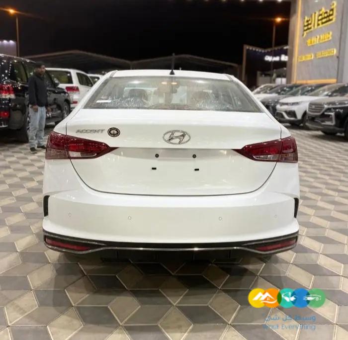 هونداي اكسنت 2023 ستاندر