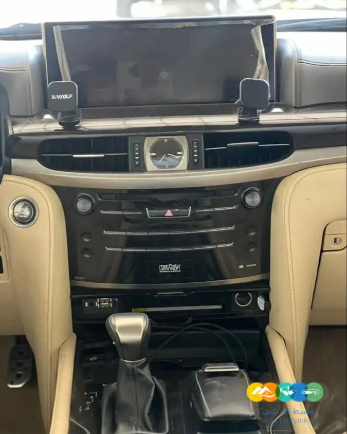 لكزس – LX570 – 2019 – بلاك اديشن / تم البيع