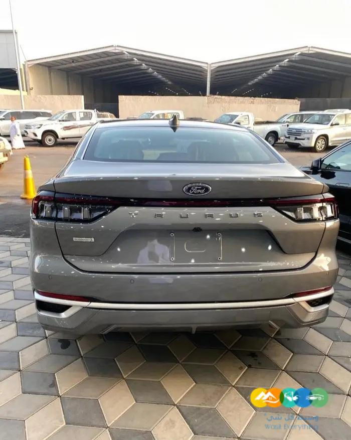 فورد تورس ترند نص فل 2023