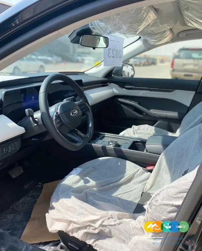 فورد تورس ترند نص فل 2023