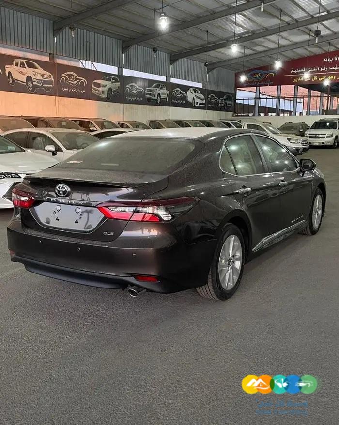 كامري GLE موديل 2024 بنزين اصفار جميع الالوان