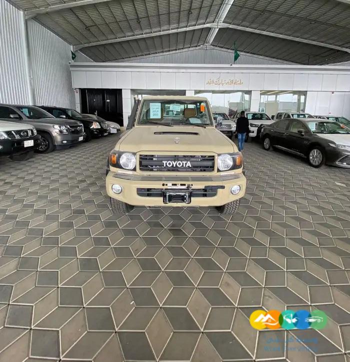 تويوتا شاص رفرف ونش ديزل فل 70 عام سعودي