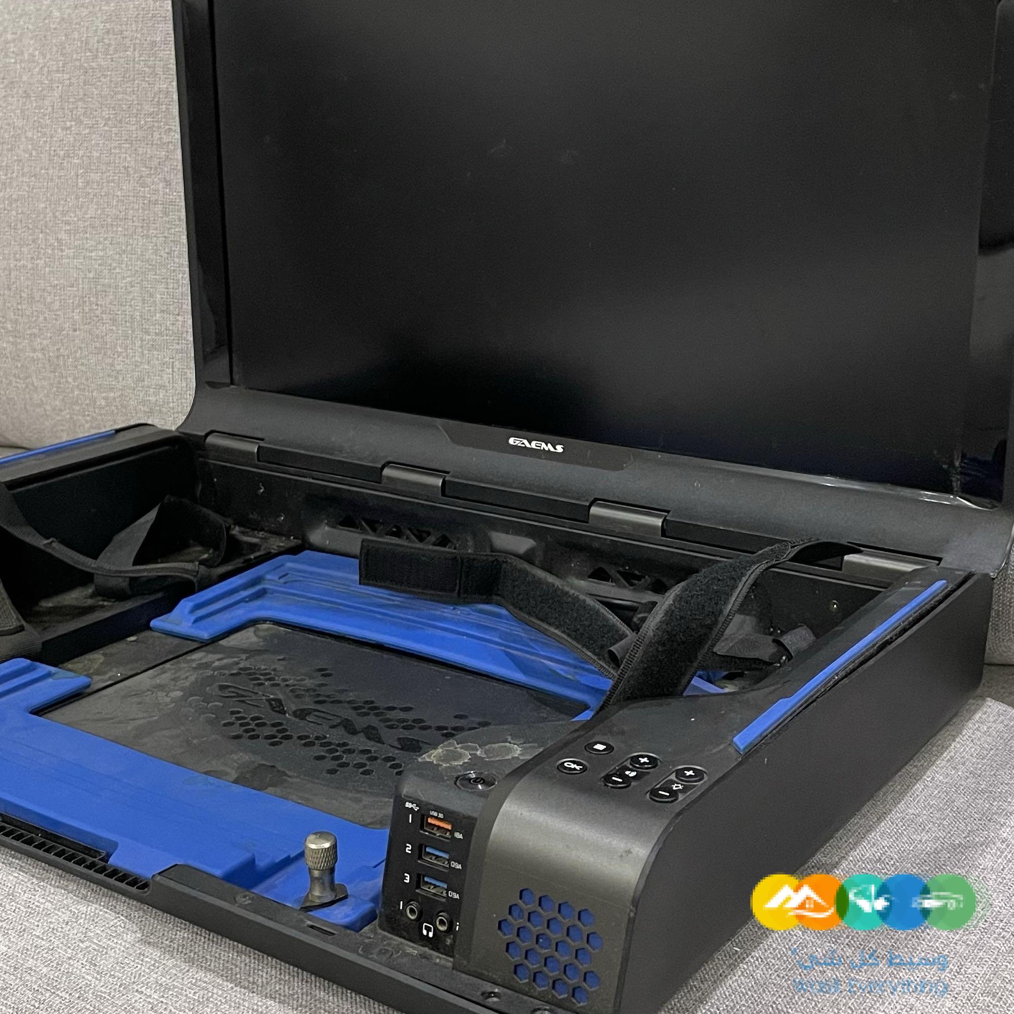 شاشة قيمنق جيمس جارين