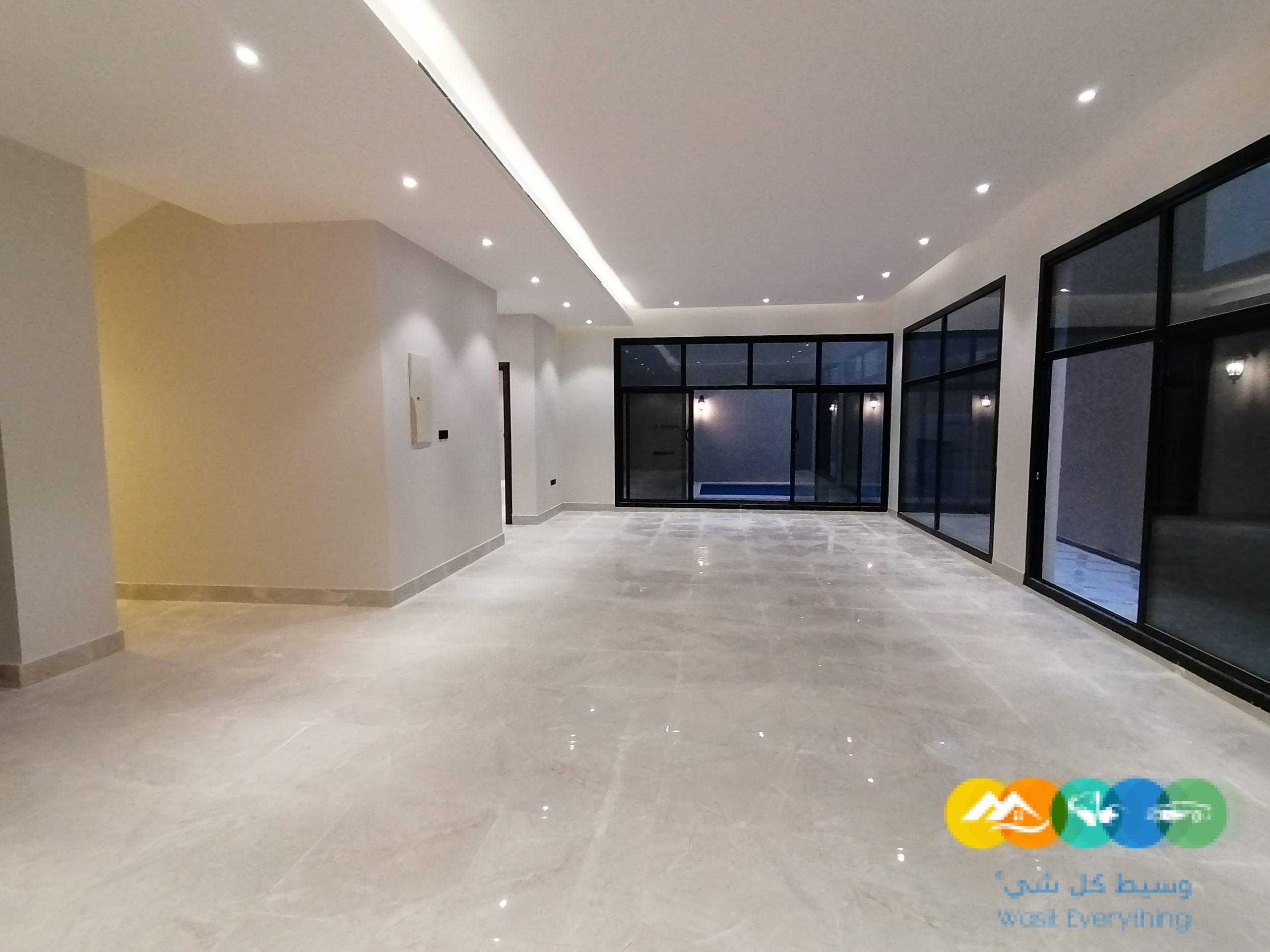 للبيع فيلا مساحة 504 حي العارض