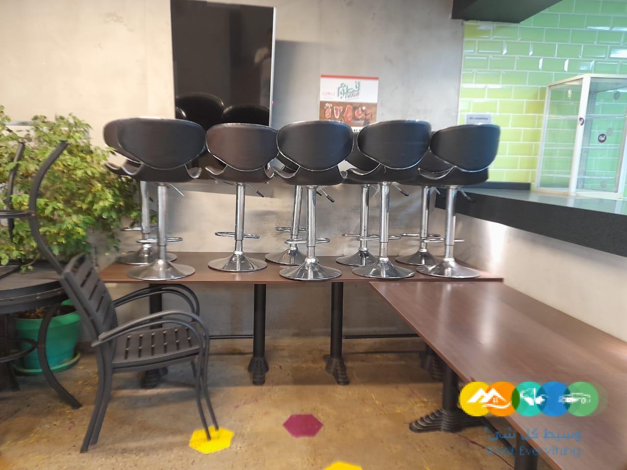 مطعم فطوم للتقبيل بكامل معداته