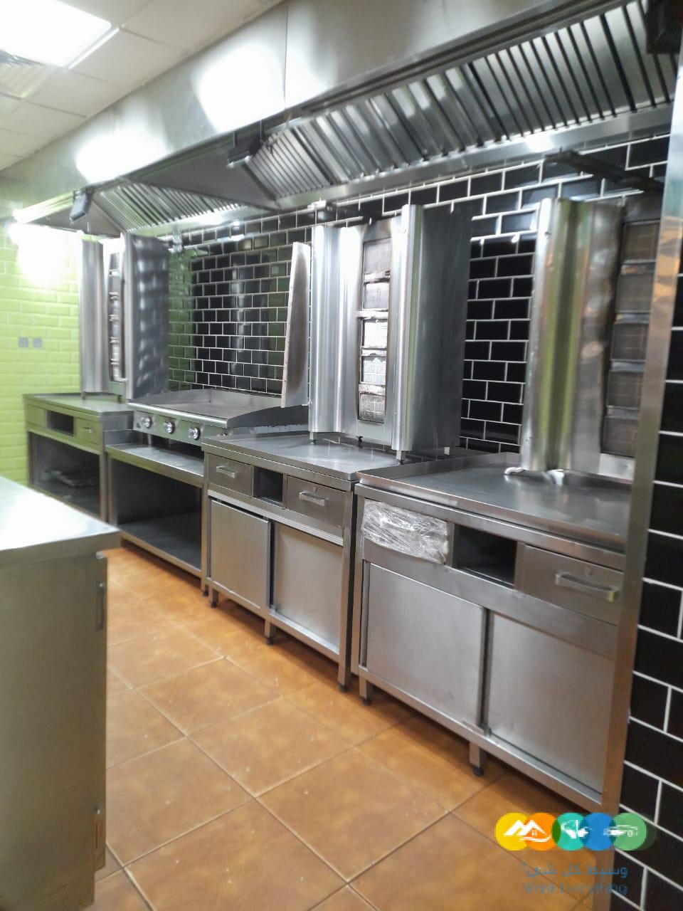 مطعم فطوم للتقبيل بكامل معداته