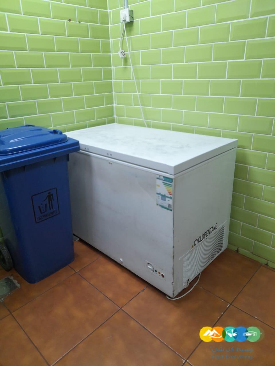 مطعم فطوم للتقبيل بكامل معداته