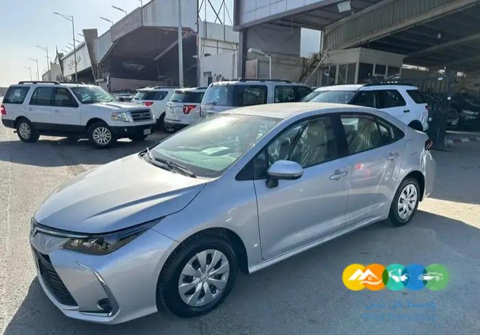 كرولا 2021 مخزن نضيف جدآ