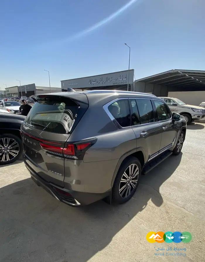 لكزس BB – LX600 – رمادي – خليجي – 2024