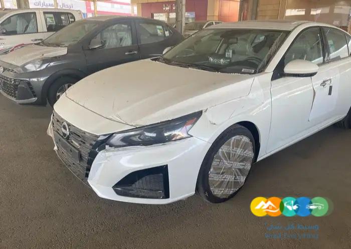 نيسان التيما SV 2023 نص فل بالنقد والتقسيط