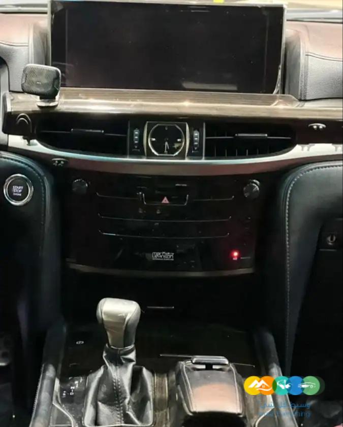 لكزس – LX570 – 2018 – معدل 2021 بلاك اديشن