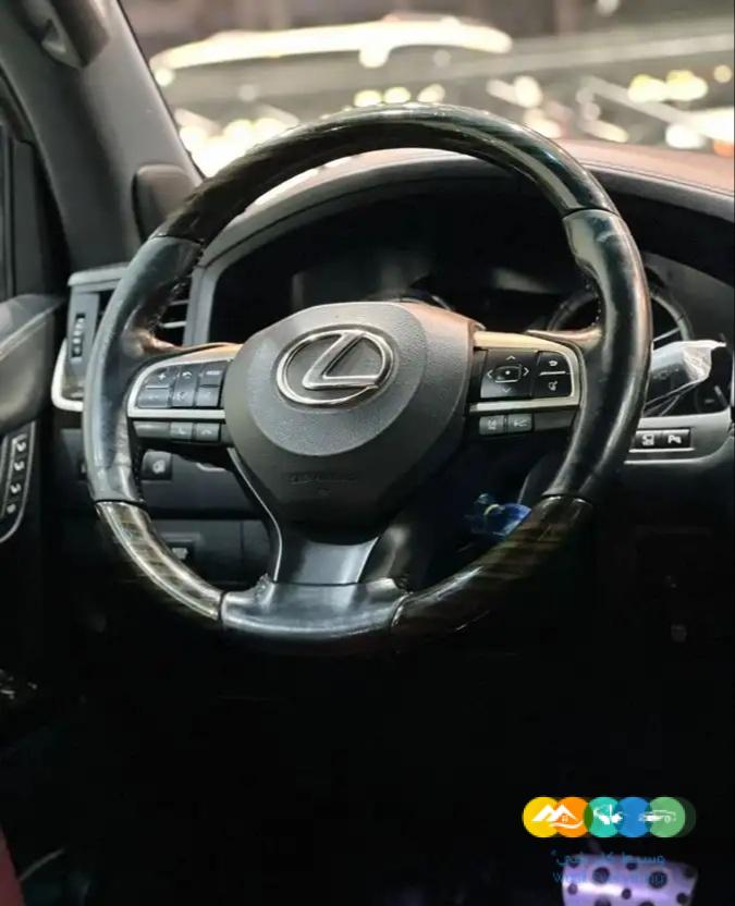 لكزس – LX570 – 2018 – معدل 2021 بلاك اديشن