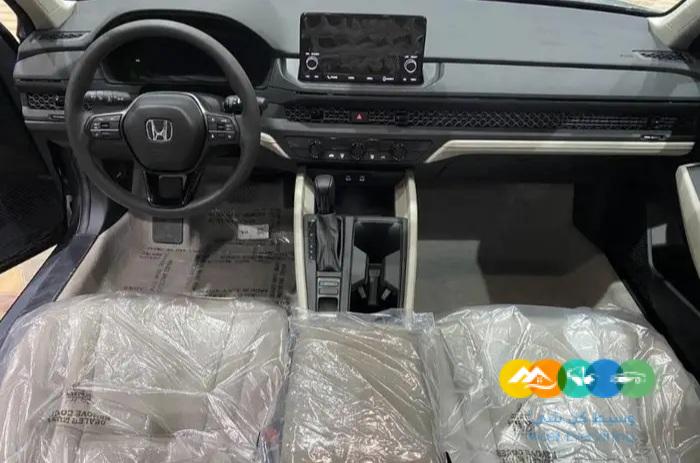 هوندا اكورد 2023 LX ستاندرد .سعودي