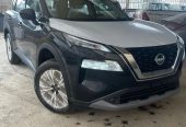 نيسان اكس تريل 2023 SV plus بالنقد والتقسيط