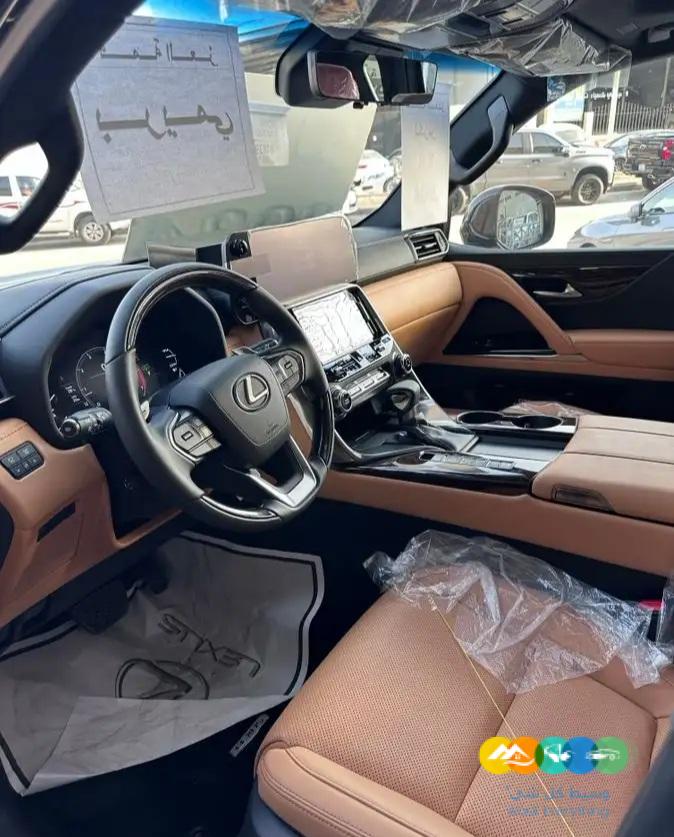 لكزس LX600 بريمي داخل جملي 2024 اصفار