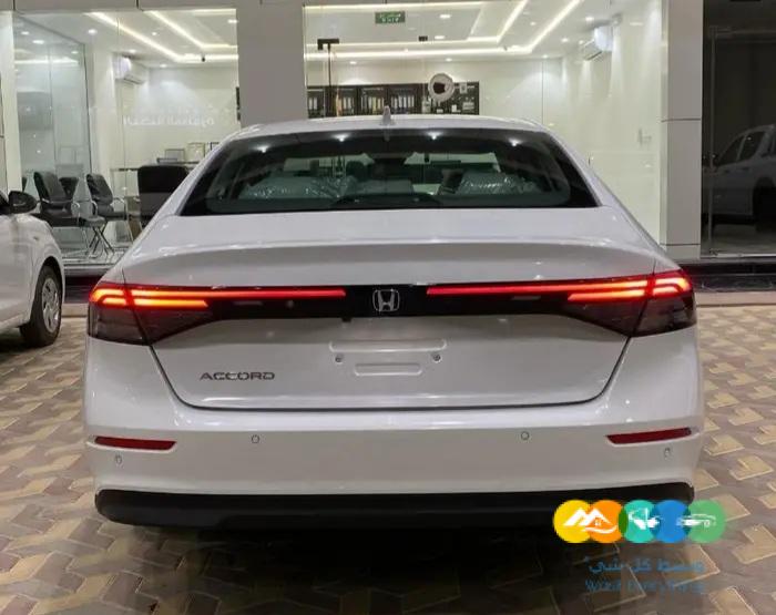 هوندا اكورد نص فل EX.سعودي.ب 126 الف
