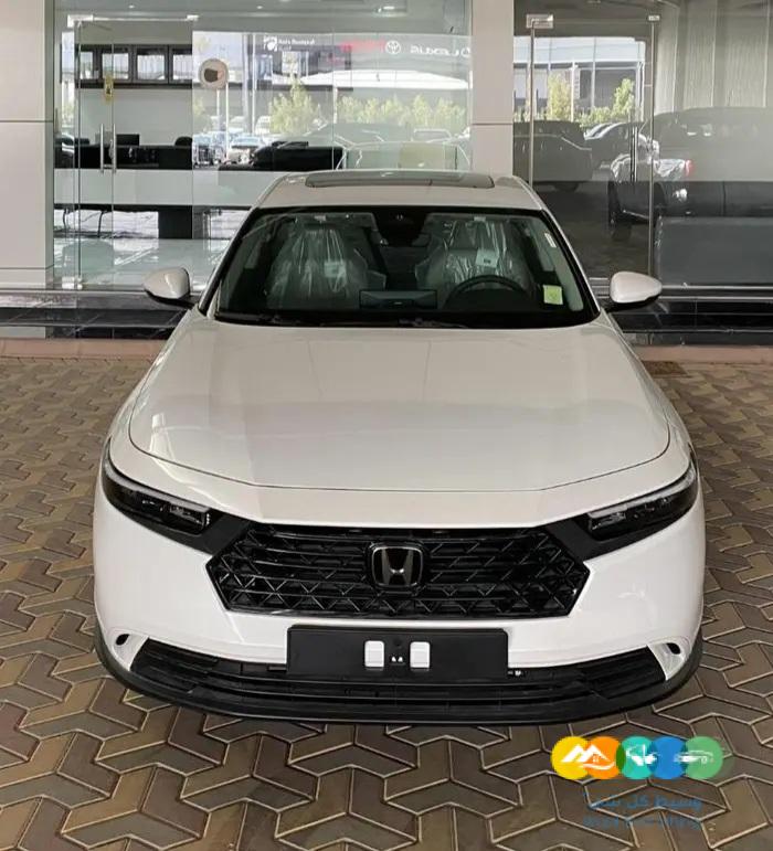 هوندا اكورد نص فل EX.سعودي.ب 126 الف