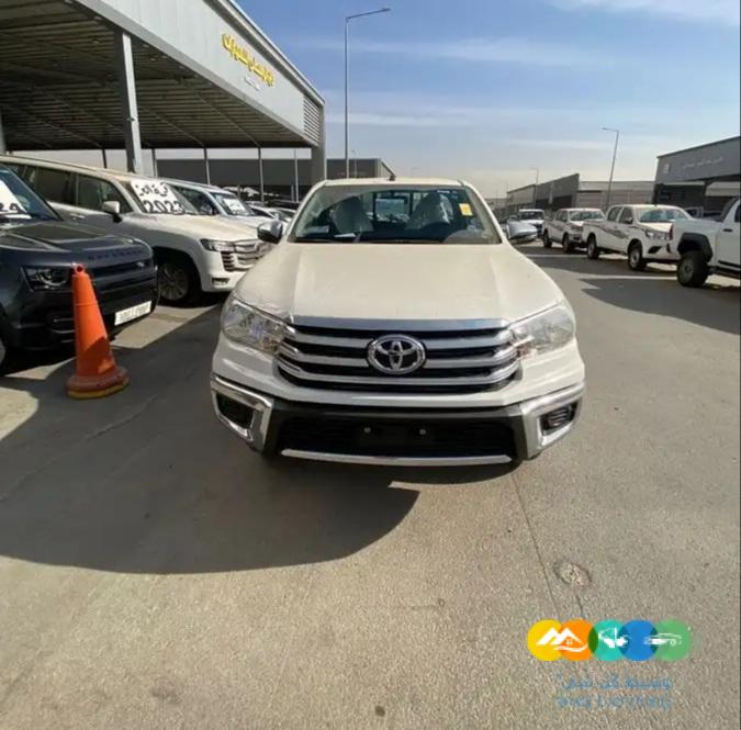 هايلوكس غماره – ديزل 2.4 -قير عادي GLX – دبل