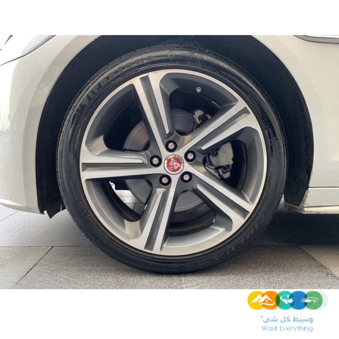 JAGUAR XF (R-SPORT) 2017