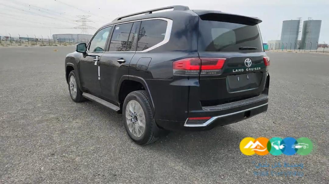 تويوتا لاند كروزر 2022 للبيع vxr توين تيربو