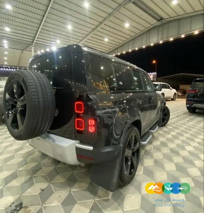 لاند روفر ديفندر V6 2024 HSE خليجي اصفار