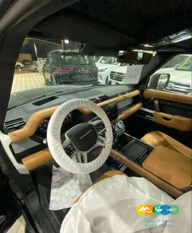 لاند روفر ديفندر V6 2024 HSE خليجي اصفار