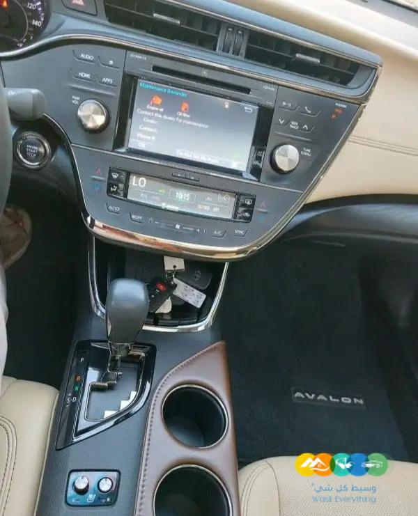 تويوتا افالون ليمتيد 2018 امريكي
