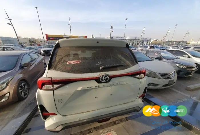 تويوتا فولز كروس اوفر ابيض لؤلؤي 2023