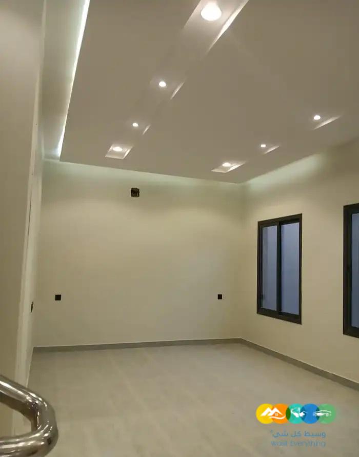 فلل على زاويه للبيع والتمليك