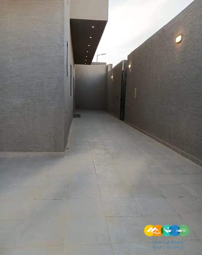 فلل على زاويه للبيع والتمليك