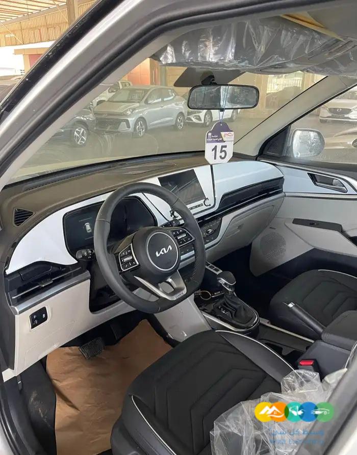 كيا كارينز فل كامل 2023 بالنقد والتقسيط