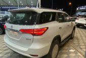 تويوتا فورتشنر VX2 – ديزل 2.8 – رادار – سعودي