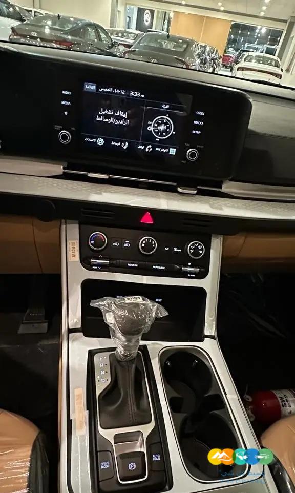 كيا كرنيفال ستاندر موديل 2024