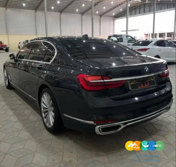 بي ام دبليو – 2017 – 730 – فل كامل / تم البيع