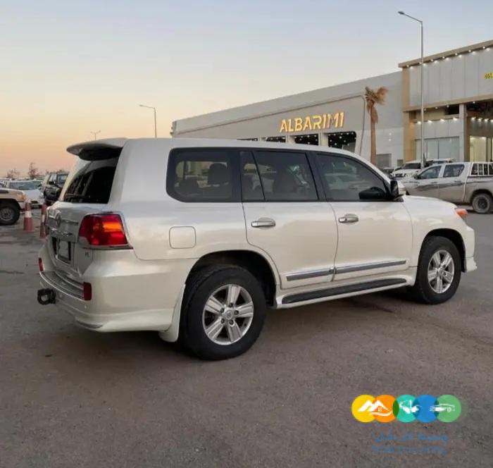 جكسار 2012 V8 فل كامل