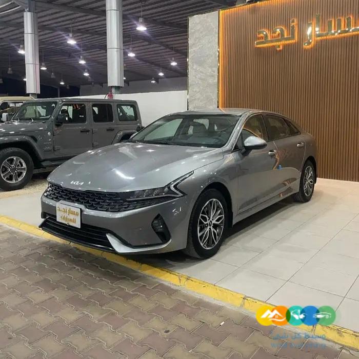 كيا كي5 موديل 2022 ستاندر (( مباعة ))