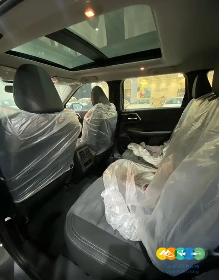 ميتسوبيشي – اوتلاندر- نص فل 7 ركاب