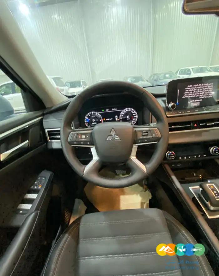 ميتسوبيشي – اوتلاندر- نص فل 7 ركاب