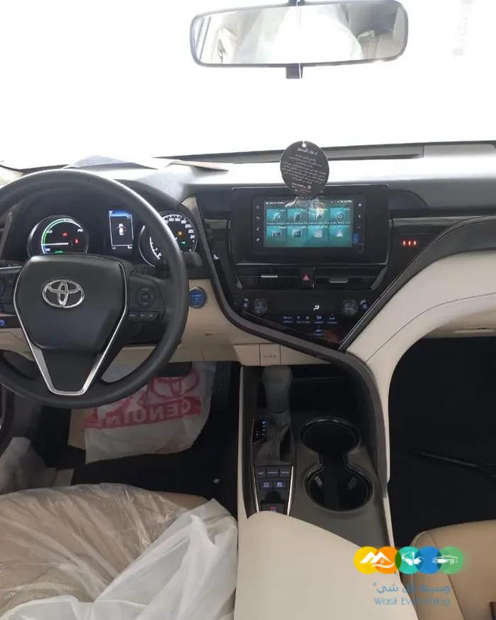 تويوتا كامري Le موديل 2024 تيتانيوم هايبرد