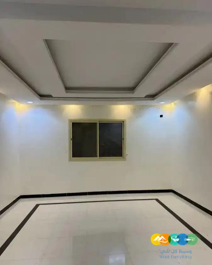 للإيجار دور ارضي ف الرياض حي طويق / تم تاجير