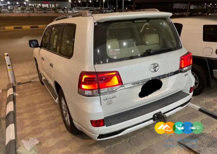 تويوتا لاندكروزر GX.R 2017 مخزن