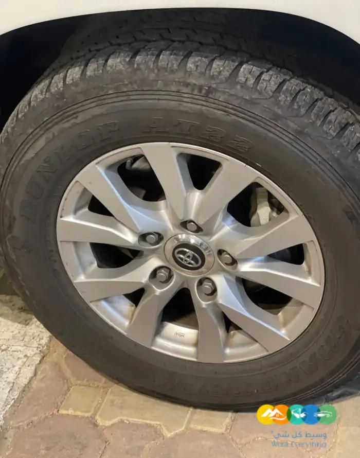 تويوتا لاندكروزر GX.R 2017 مخزن