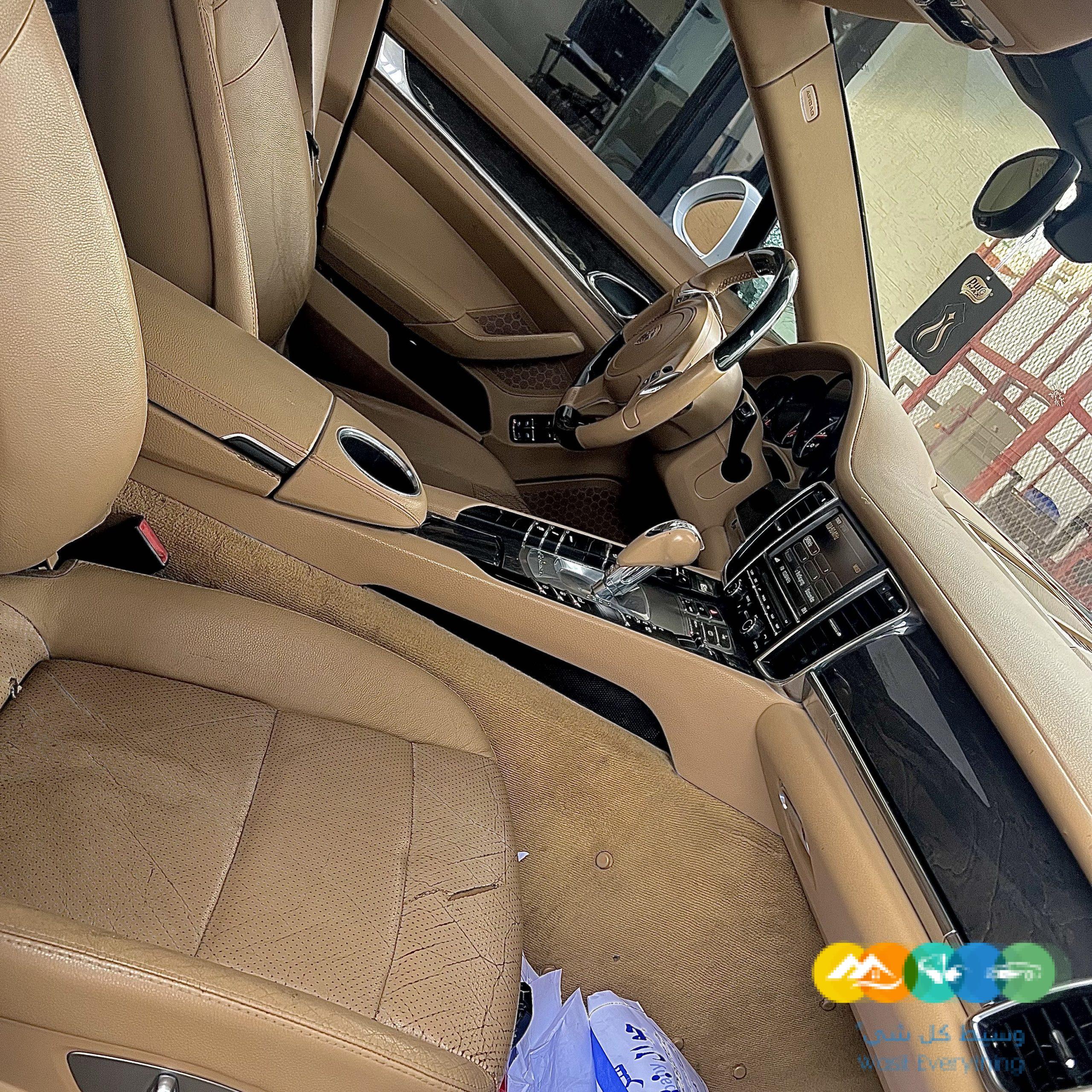 سيارة بورش بانميرا 2011